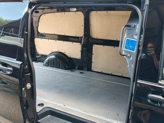 Voertuigafbeelding 13