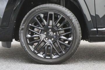 Voertuigafbeelding 27