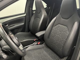 Voertuigafbeelding 27