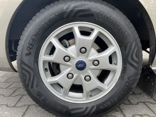 Voertuigafbeelding 32