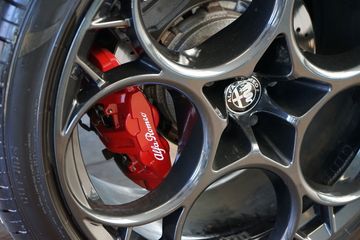 Voertuigafbeelding 10