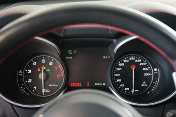 Voertuigafbeelding 23