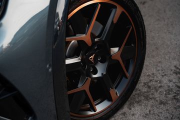 Voertuigafbeelding 3