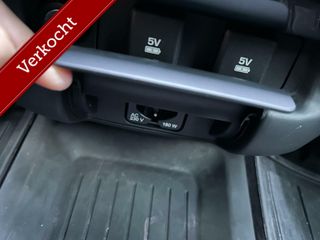 Voertuigafbeelding 8