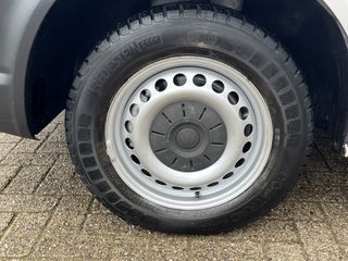 Voertuigafbeelding 25