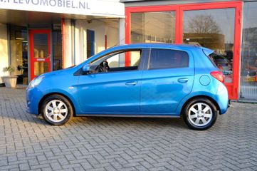 Voertuigafbeelding 23