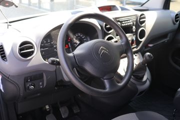 Voertuigafbeelding 5