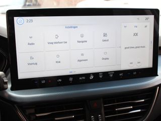 Voertuigafbeelding 23