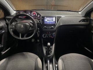 Voertuigafbeelding 8