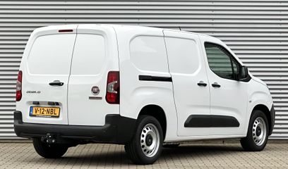 Voertuigafbeelding 7