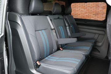 Voertuigafbeelding 13