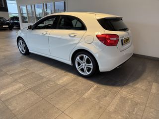 Voertuigafbeelding 3