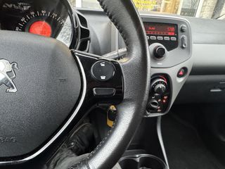 Voertuigafbeelding 16