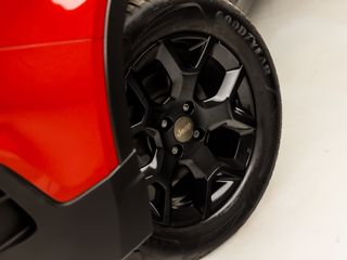 Voertuigafbeelding 16