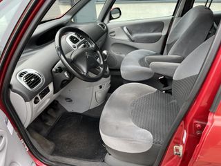 Voertuigafbeelding 6