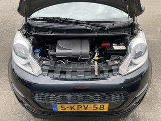 Voertuigafbeelding 16