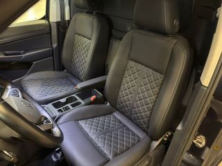 Voertuigafbeelding 8