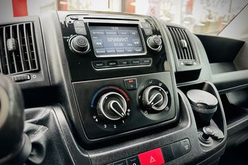 Voertuigafbeelding 14