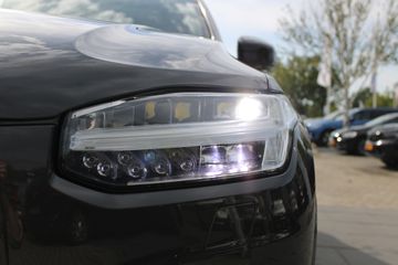 Voertuigafbeelding 4