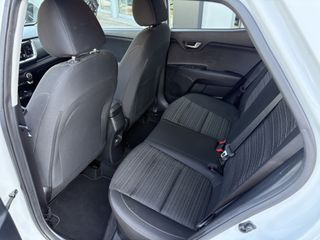 Voertuigafbeelding 7