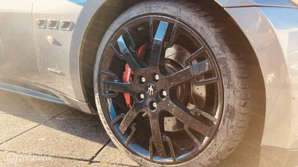 Voertuigafbeelding 12