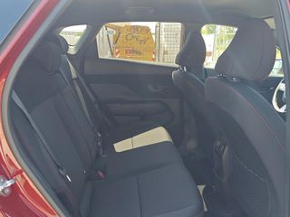 Voertuigafbeelding 12