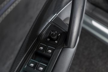 Voertuigafbeelding 68