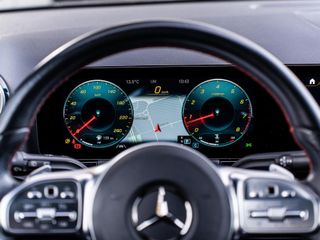 Voertuigafbeelding 30