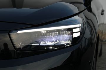 Voertuigafbeelding 11