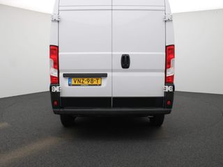 Voertuigafbeelding 5