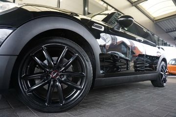 Voertuigafbeelding 35