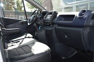 Voertuigafbeelding 8