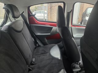 Voertuigafbeelding 2