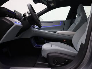 Voertuigafbeelding 14