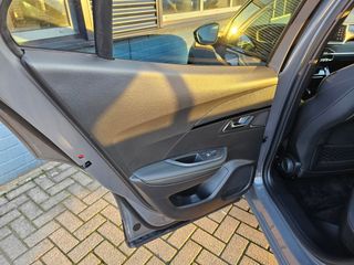 Voertuigafbeelding 32