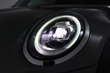 Voertuigafbeelding 18