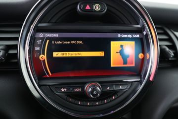 Voertuigafbeelding 33