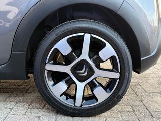 Voertuigafbeelding 28