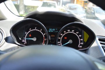 Voertuigafbeelding 11