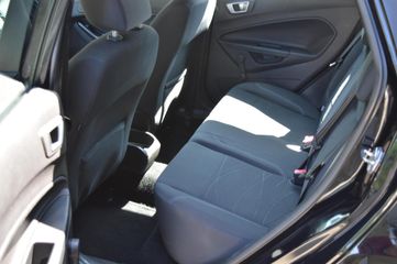 Voertuigafbeelding 12