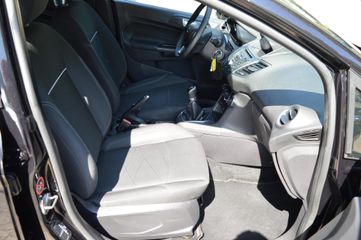 Voertuigafbeelding 16