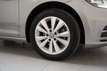 Voertuigafbeelding 24