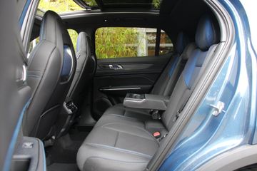 Voertuigafbeelding 6