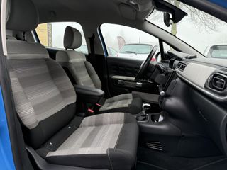 Voertuigafbeelding 7