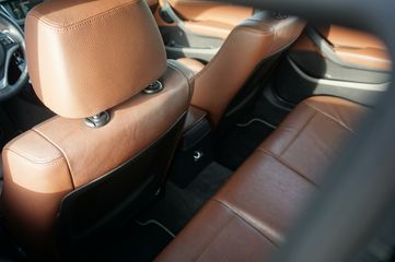 Voertuigafbeelding 12