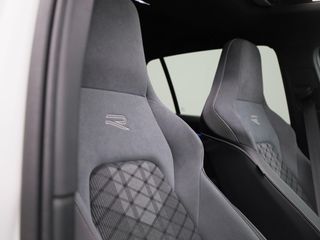 Voertuigafbeelding 37