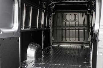 Voertuigafbeelding 16