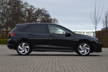 Voertuigafbeelding 19