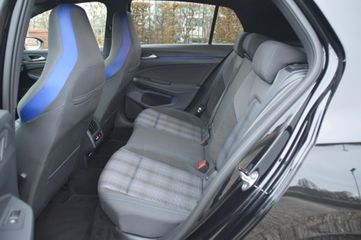 Voertuigafbeelding 5