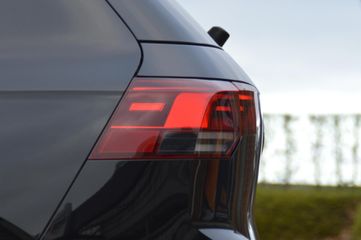 Voertuigafbeelding 68